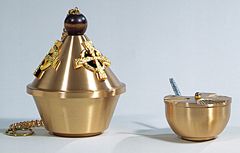 Censer & Boat Bronze a replaceable charcoal tray combination
