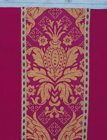 Coronation Chasuble With Metallic Brocade