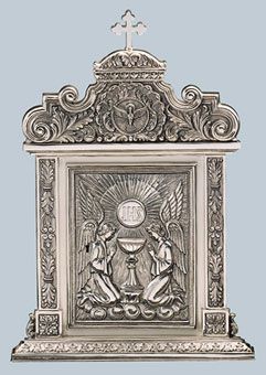 Kneeling Angels Tabernacle 20 ⅛ High x 15 ⅜